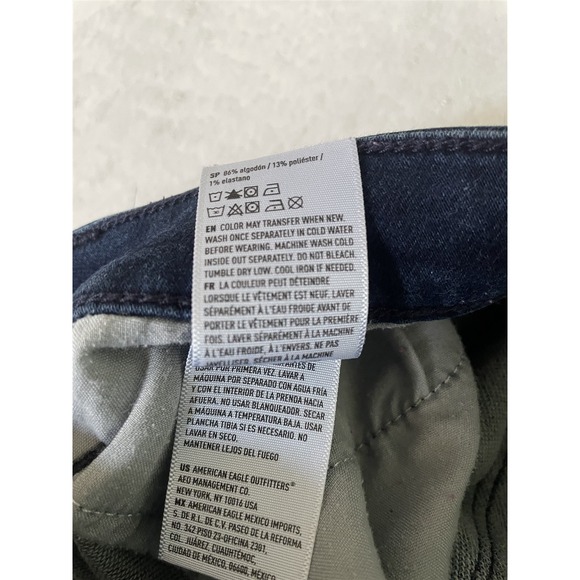 American Eagle Outfitters 4 Super Hi Rise Jegging Dark Rinse Super Stretch Jeans - Picture 3 of 10